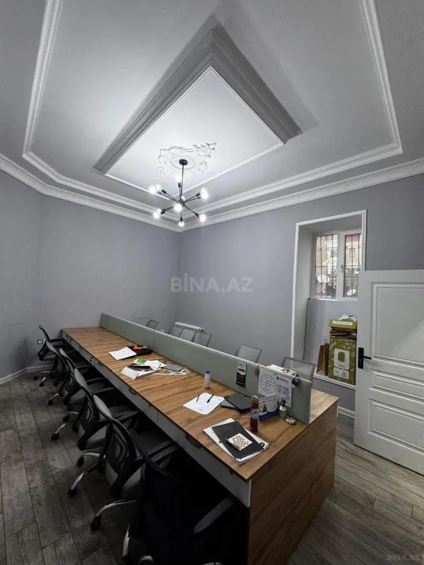 Kirayə verilir 4 otaqlı ofis 110 m²