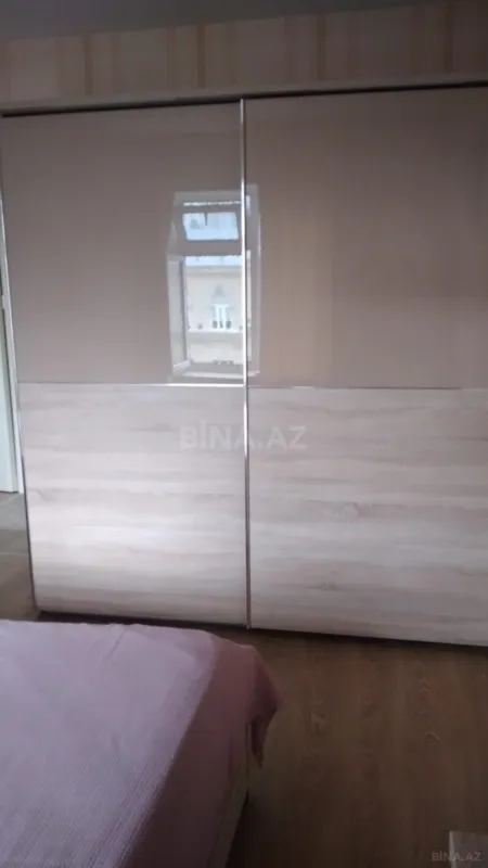 Kirayə verilir 2 otaqlı mənzil 50 m²