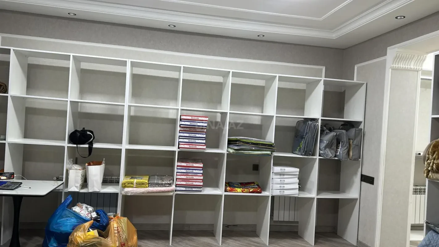 Satılır obyekt 45 m²