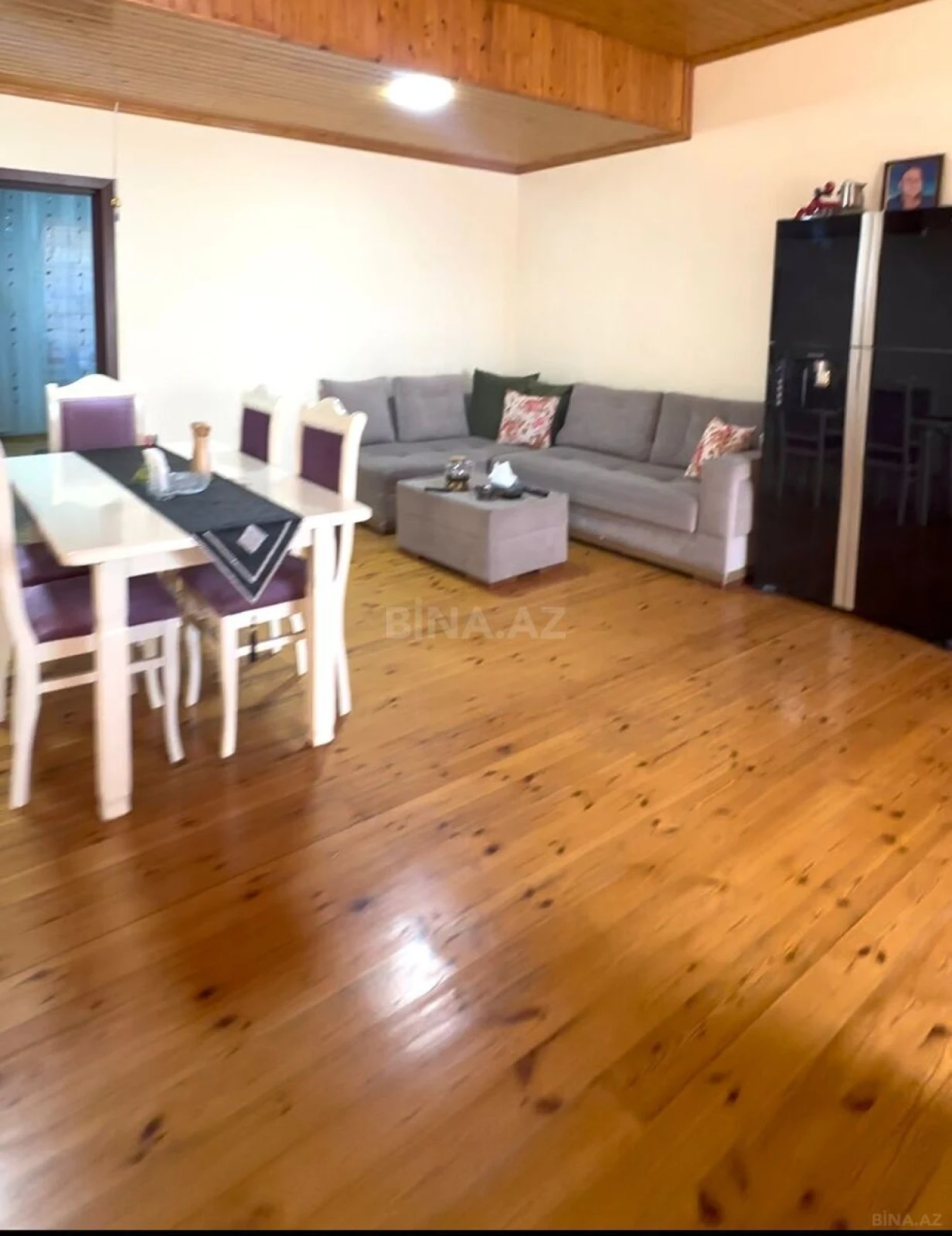 Satılır 6 otaqlı həyət evi 220 m²