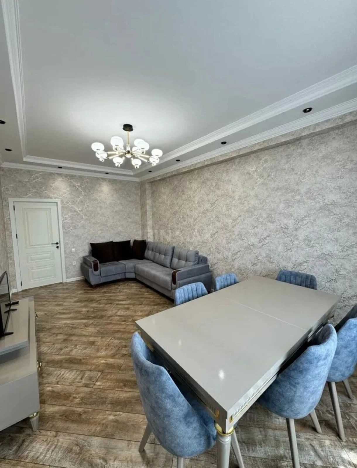 Satılır 2 otaqlı mənzil 55 m²