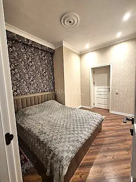 Satılır 2 otaqlı mənzil 65.5 m²