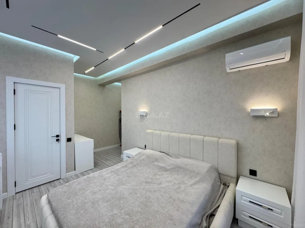 Satılır 3 otaqlı mənzil 110 m²