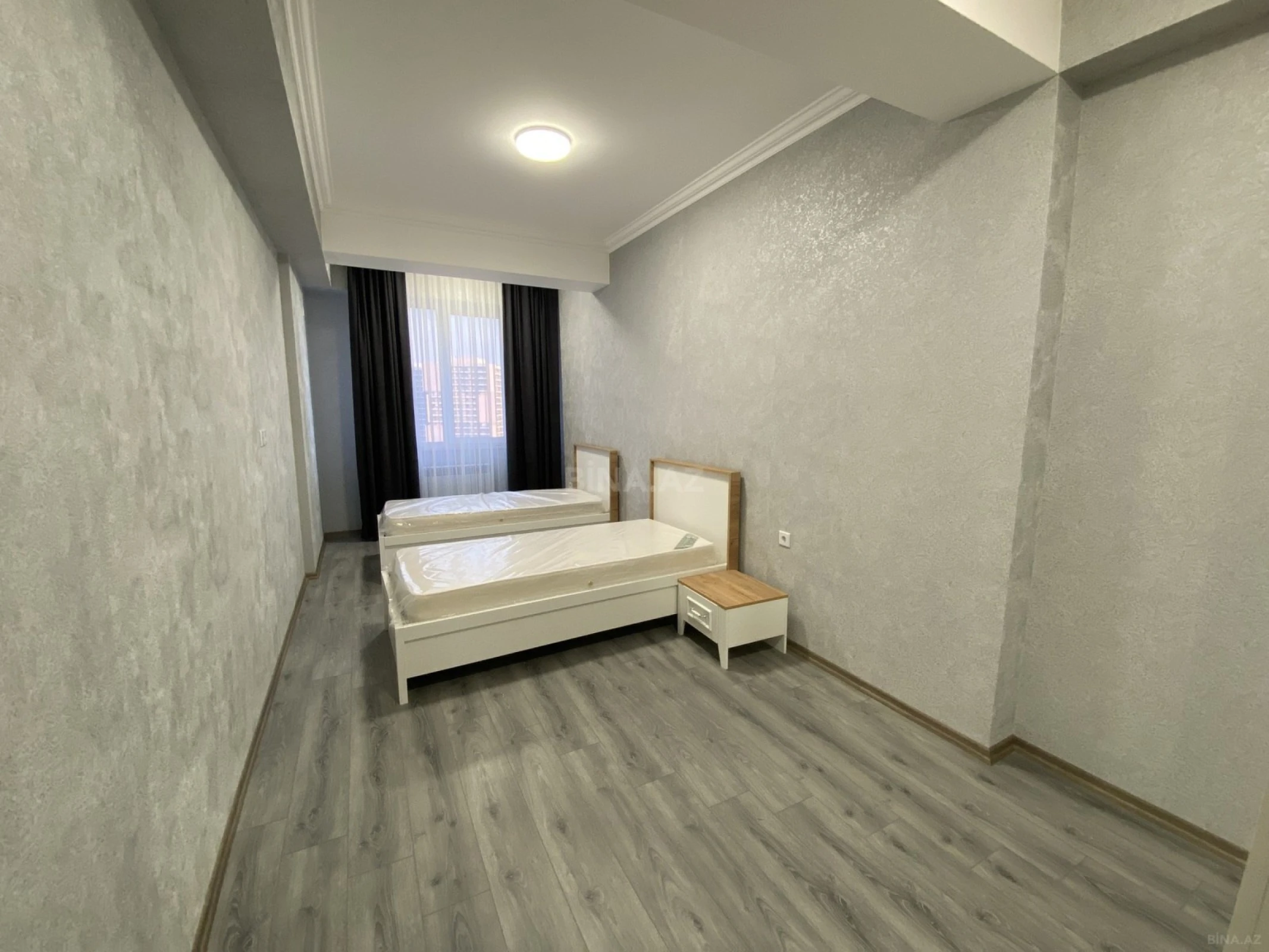 Satılır 3 otaqlı mənzil 96.5 m²