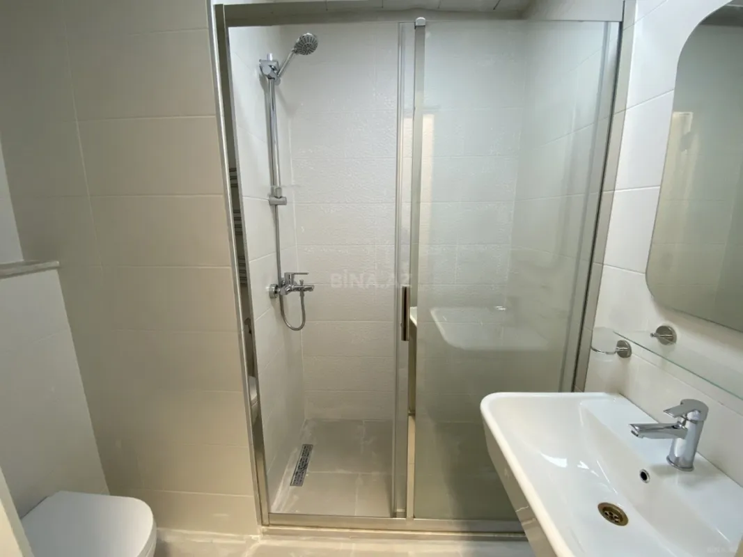 Satılır 3 otaqlı mənzil 96.5 m²