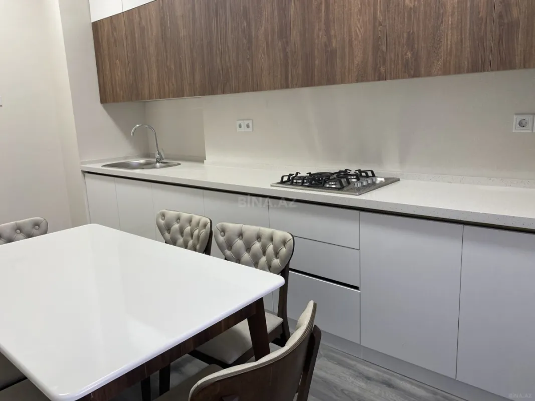 Satılır 3 otaqlı mənzil 96.5 m²