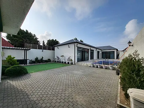 Satılır 4 otaqlı həyət evi 160 m² — Bakı, Şüvəlan 4 otaq 160.00 m²
