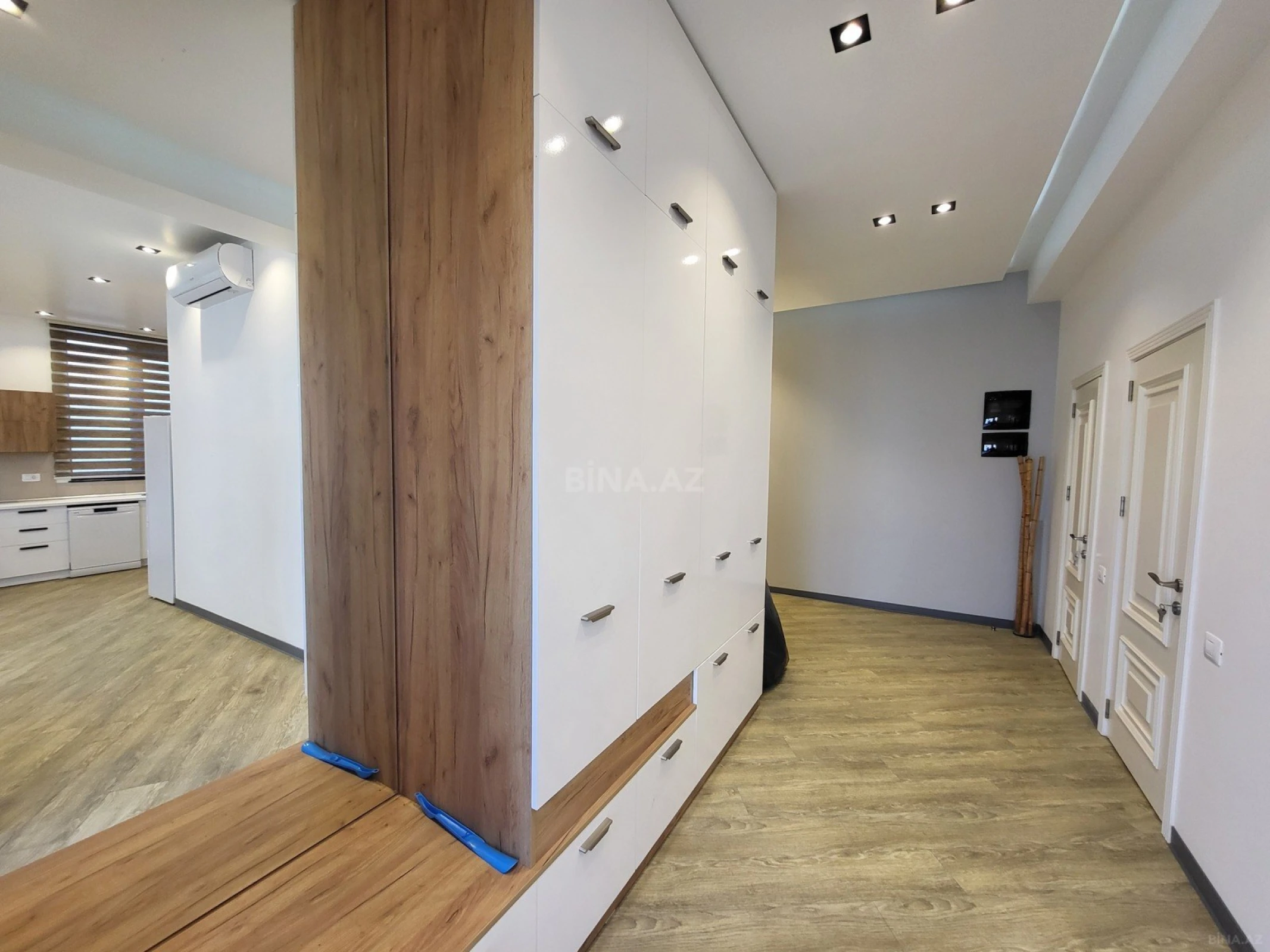 Satılır 4 otaqlı həyət evi 160 m²