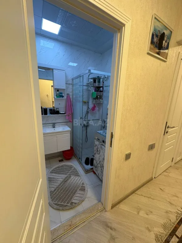 Satılır 2 otaqlı mənzil 65 m²