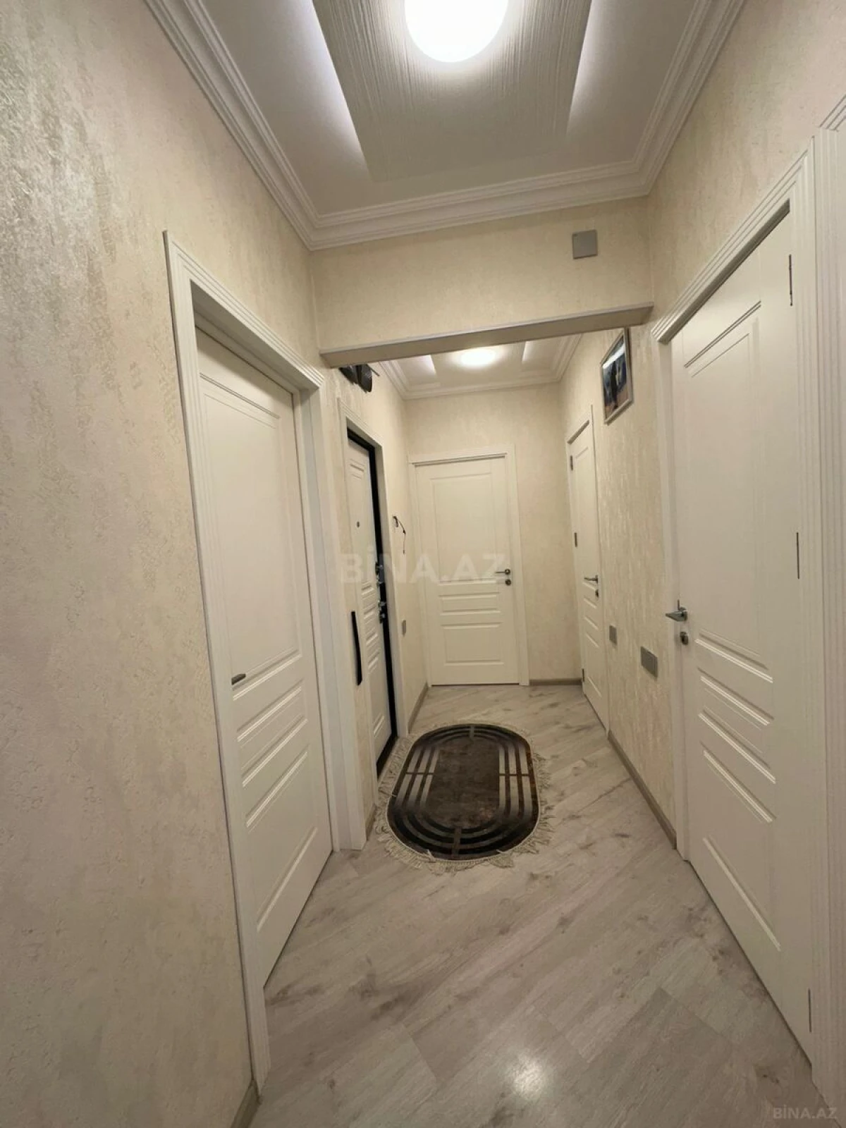 Satılır 2 otaqlı mənzil 65 m²