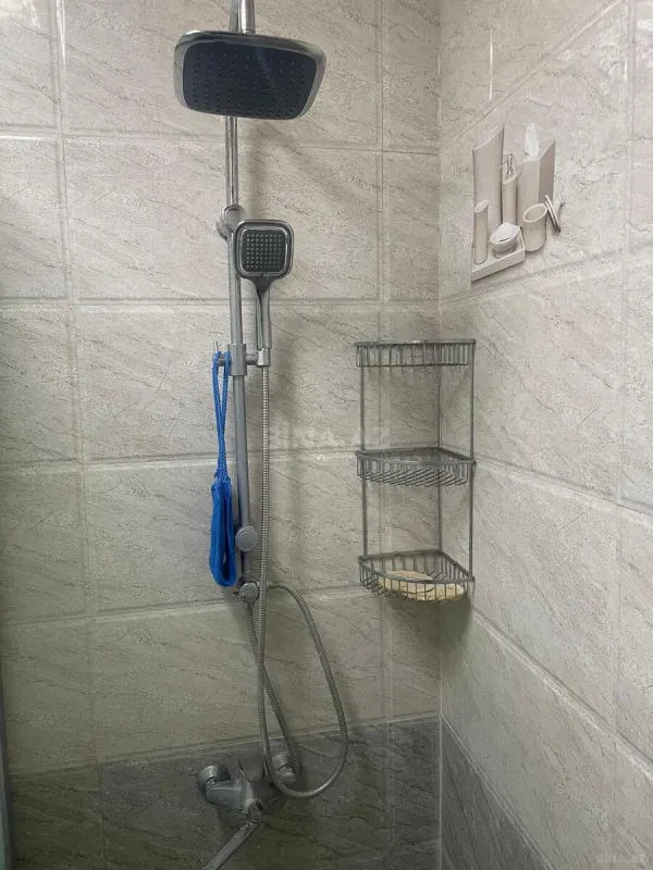 Kirayə verilir 3 otaqlı mənzil 120 m²