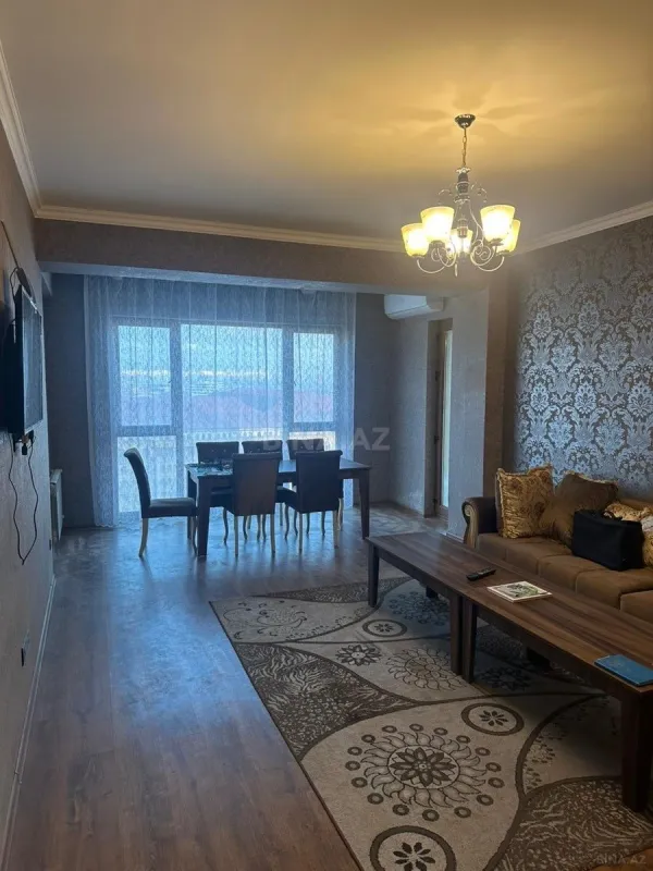 Satılır 2 otaqlı mənzil 120 m²
