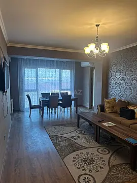 Satılır 2 otaqlı mənzil 120 m²