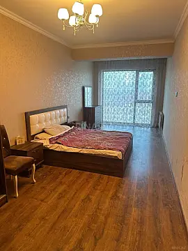 Satılır 2 otaqlı mənzil 120 m²