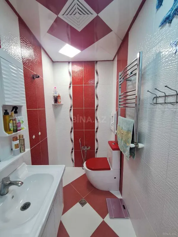 Satılır 3 otaqlı mənzil 82 m²