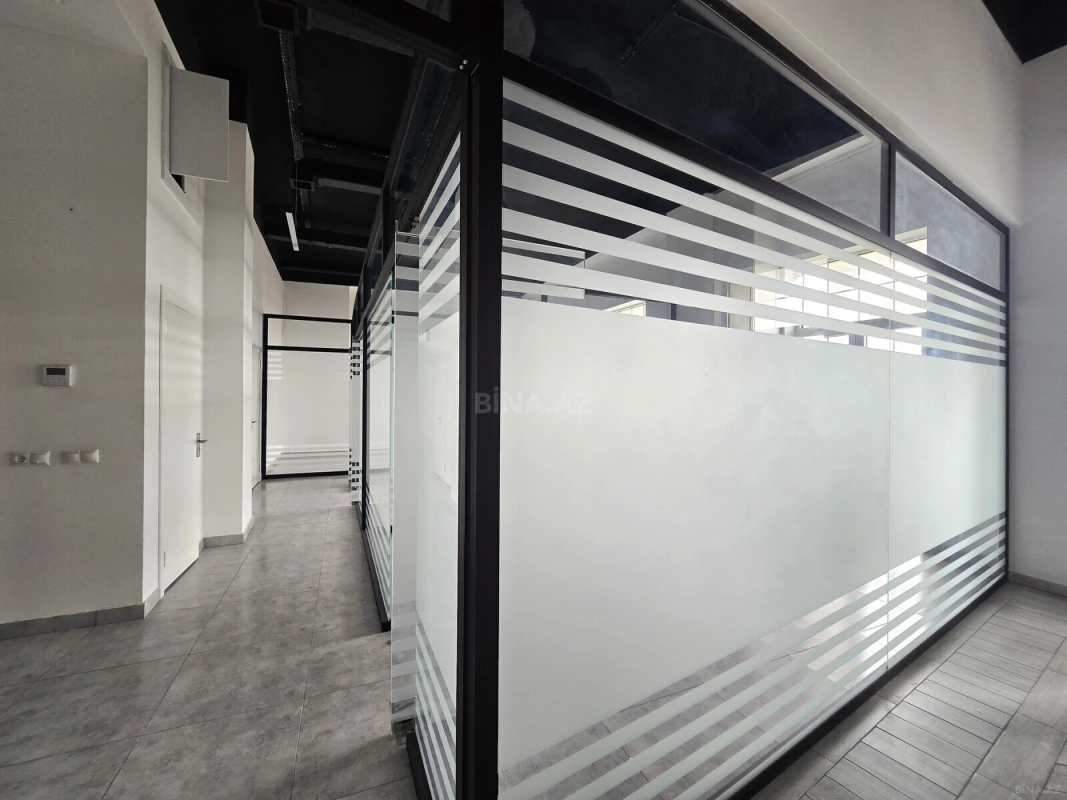 Satılır 4 otaqlı ofis 110 m²