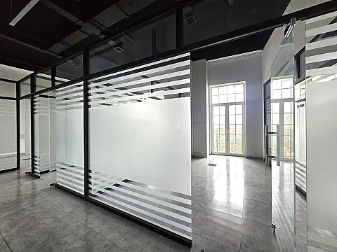 Satılır 4 otaqlı ofis 110 m²