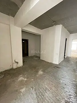 Satılır 4 otaqlı mənzil 179 m²