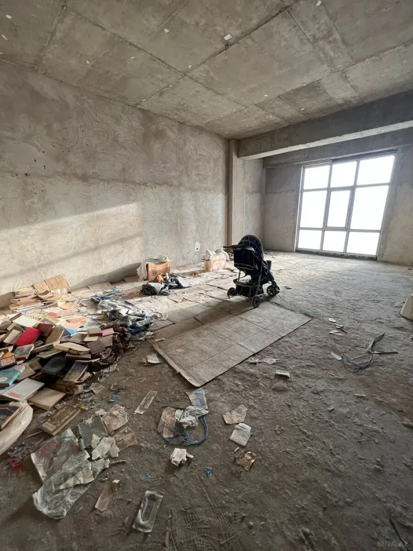 Satılır 3 otaqlı mənzil 141 m²