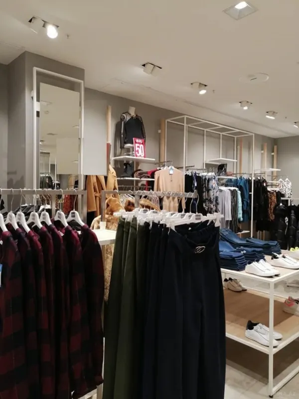 Satılır obyekt 70 m²