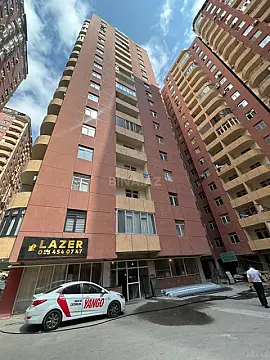 Satılır 3 otaqlı mənzil 135 m² — Bakı, İnşaatçılar 3 otaq 135.00 m²