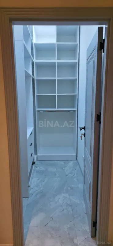 Kirayə verilir 2 otaqlı mənzil 80 m²