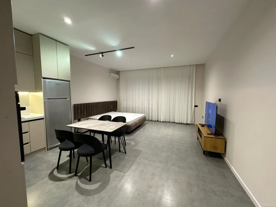 Satılır 1 otaqlı mənzil 58 m²