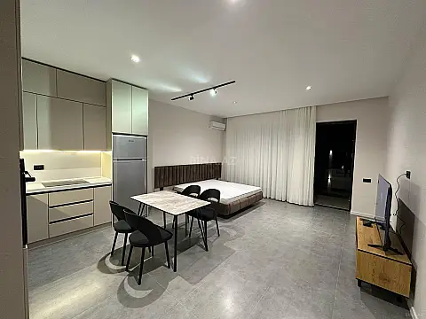 Satılır 1 otaqlı mənzil 58 m²