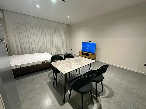 Satılır 1 otaqlı mənzil 58 m²