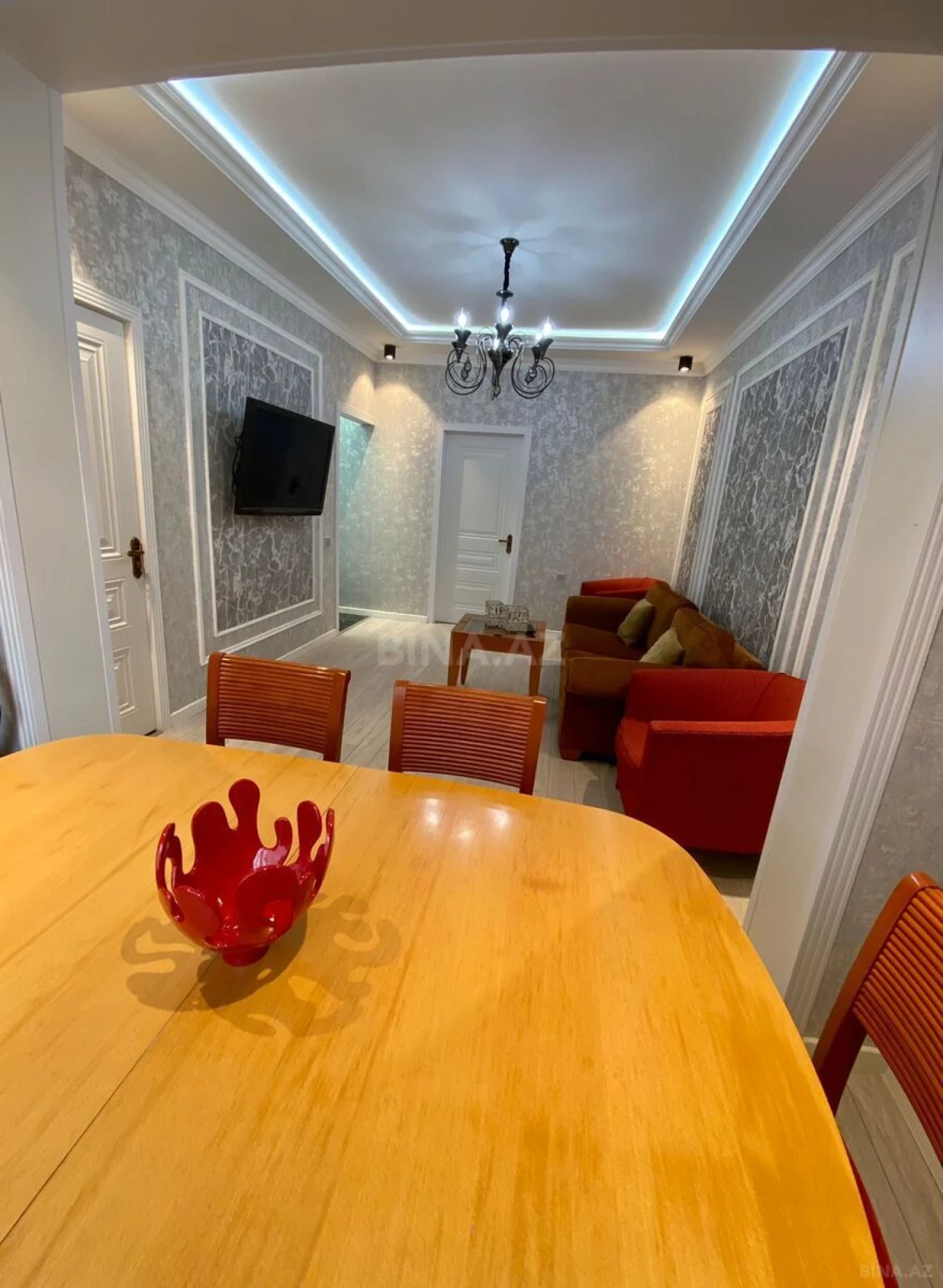 Satılır 2 otaqlı mənzil 60 m²
