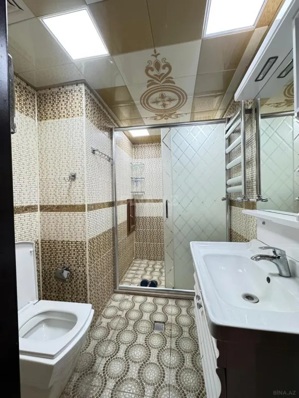 Kirayə verilir 2 otaqlı mənzil 60 m²