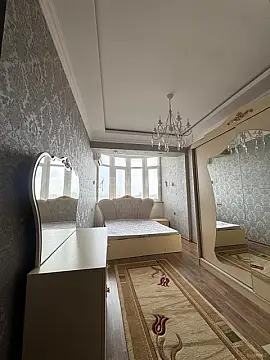 Kirayə verilir 2 otaqlı mənzil 60 m²