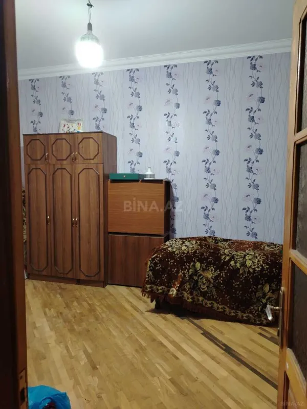Satılır 6 otaqlı həyət evi 280 m²