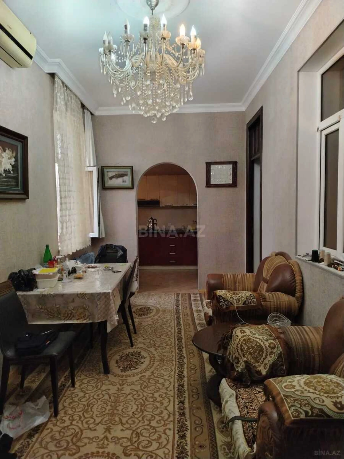 Satılır 6 otaqlı həyət evi 280 m²