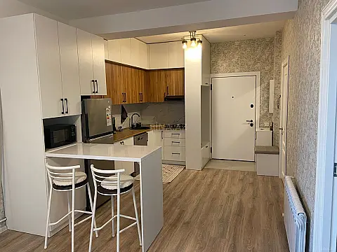 Kirayə verilir 2 otaqlı mənzil 65 m²