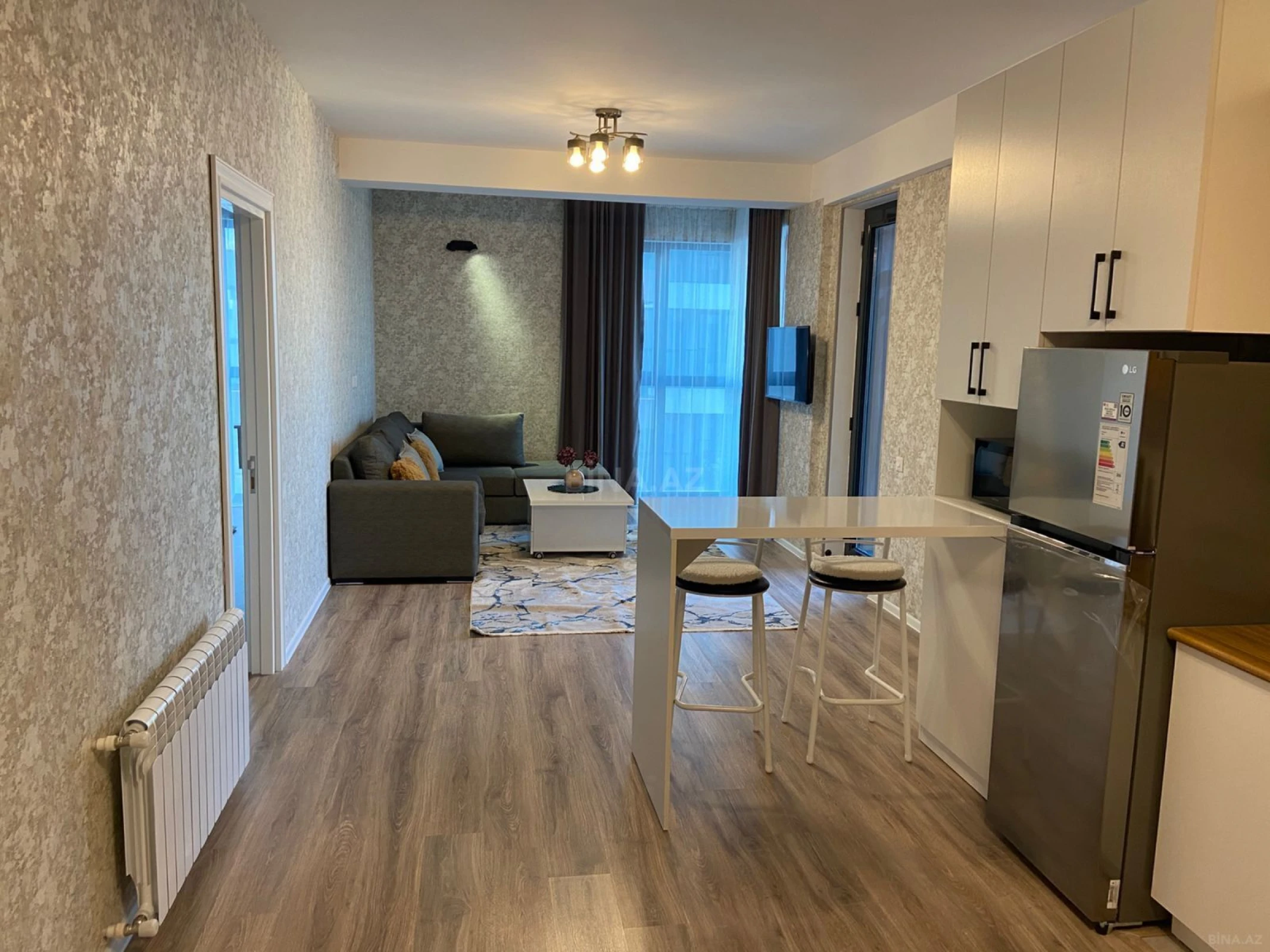 Kirayə verilir 2 otaqlı mənzil 65 m²