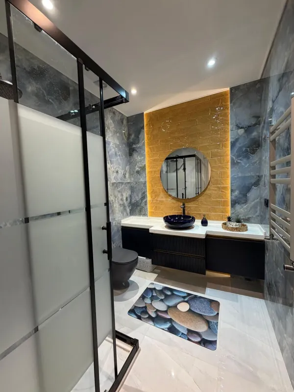 Satılır 4 otaqlı mənzil 132 m²