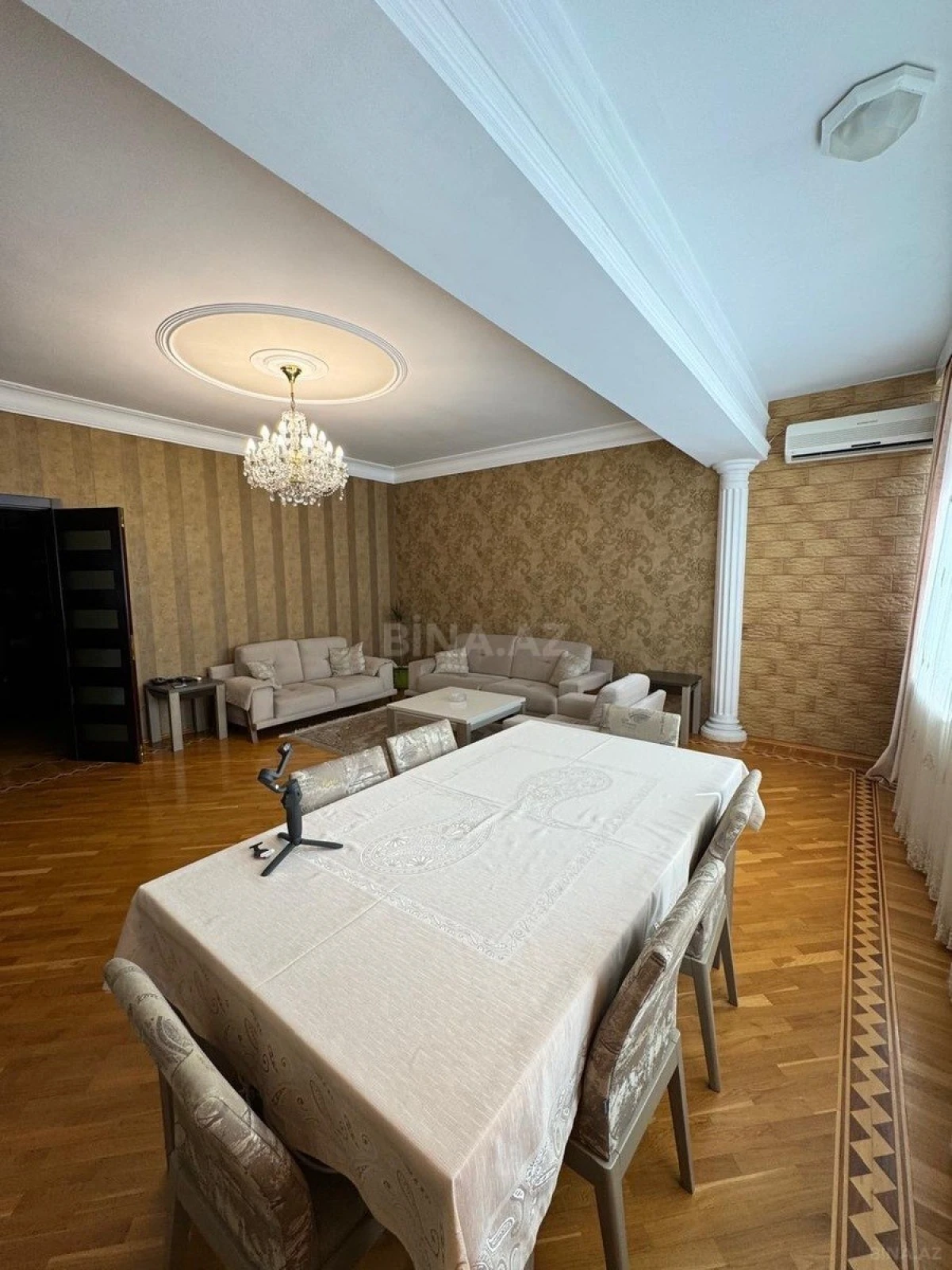 Kirayə verilir 3 otaqlı mənzil 120 m²