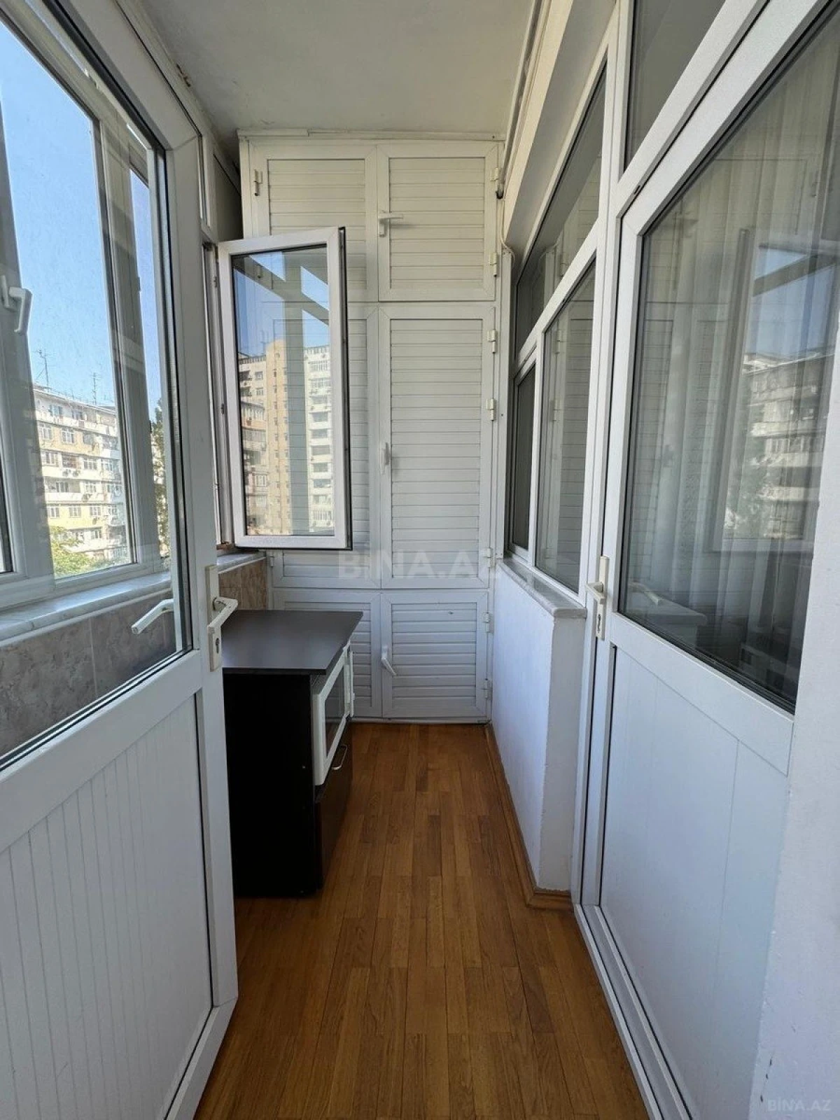 Kirayə verilir 3 otaqlı mənzil 120 m²