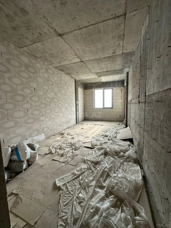 Satılır 3 otaqlı mənzil 125 m²