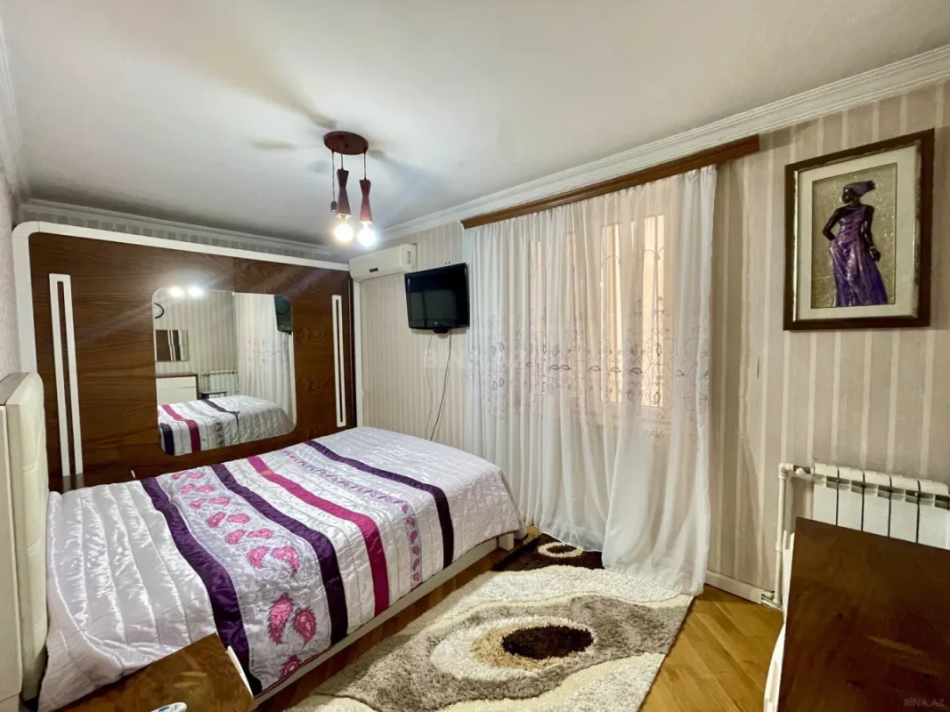 Satılır 2 otaqlı mənzil 60 m²