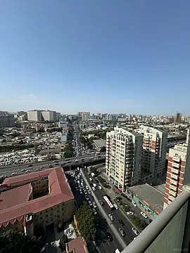 Satılır 2 otaqlı mənzil 107 m²