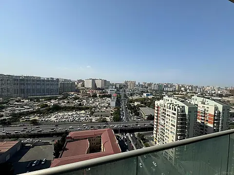 Satılır 2 otaqlı mənzil 107 m²