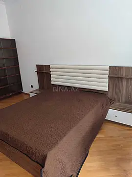 Satılır 4 otaqlı mənzil 110 m²
