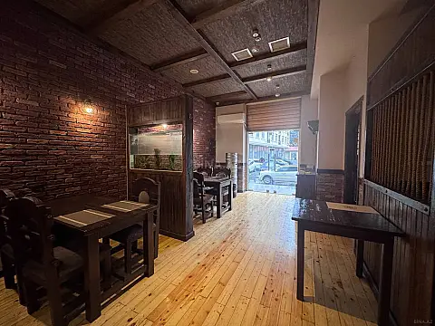 Satılır obyekt 100 m²