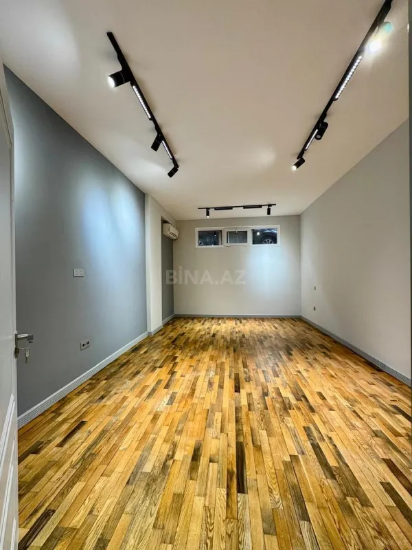 Kirayə verilir 4 otaqlı ofis 120 m²