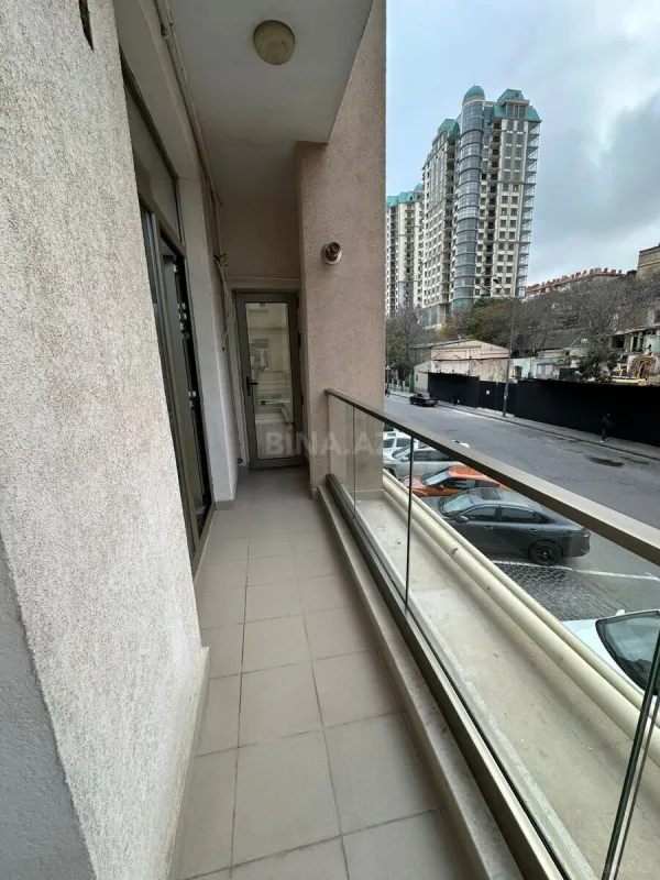 Satılır 3 otaqlı mənzil 70 m²