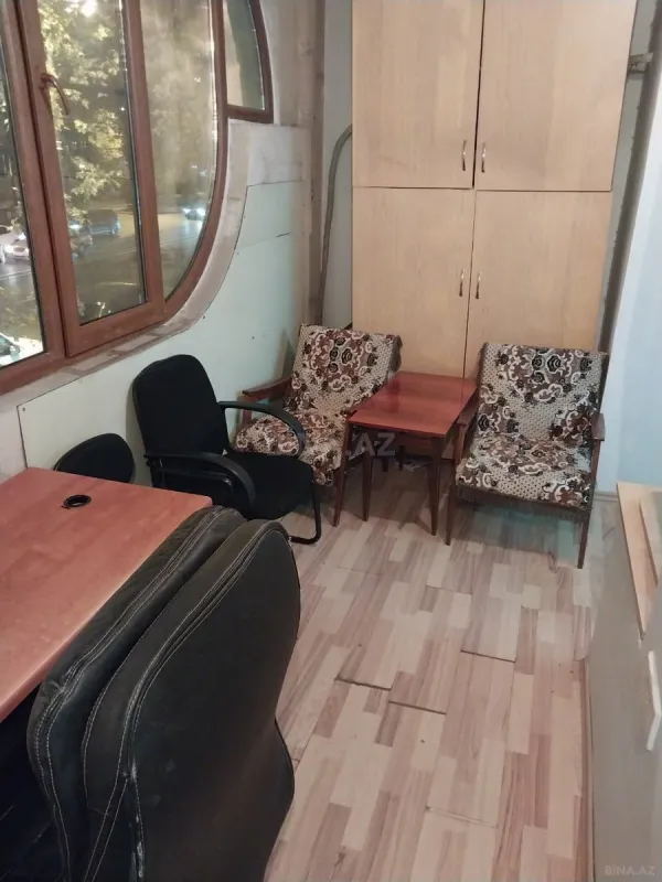 Kirayə verilir 3 otaqlı ofis 70 m²