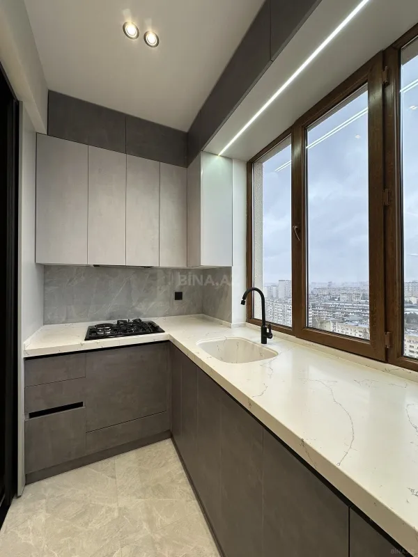 Satılır 2 otaqlı mənzil 67 m²