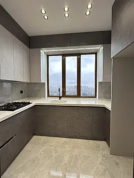 Satılır 2 otaqlı mənzil 67 m²